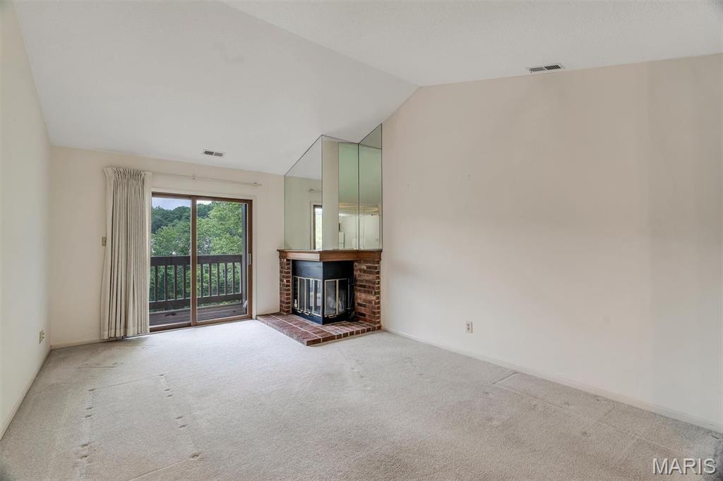 2303 Yosemite Park Court Unit: E