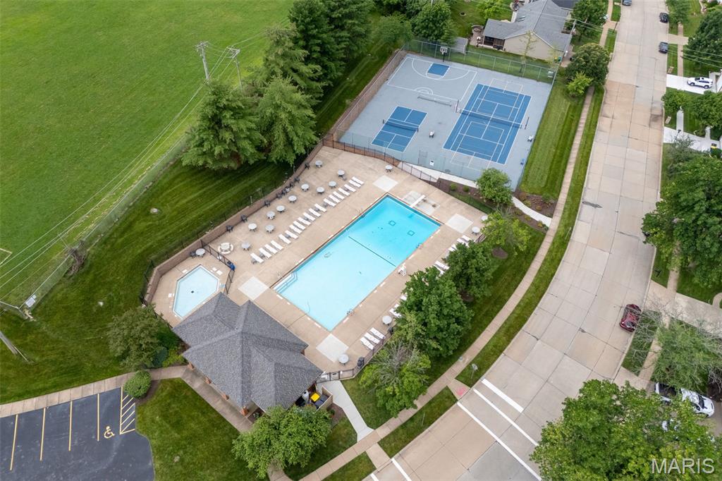 1404 Summerpoint Lane