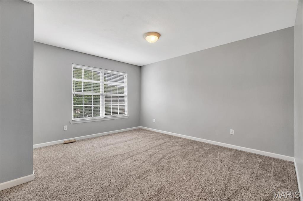 943 Shadow Pine Drive