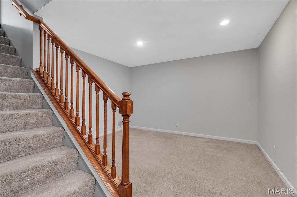 943 Shadow Pine Drive
