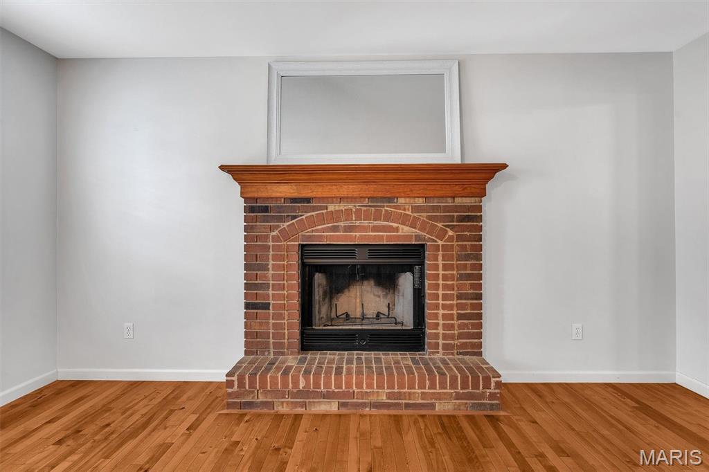 943 Shadow Pine Drive