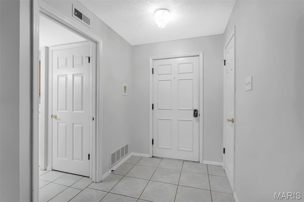 15038 Claymoor Court Unit: 3