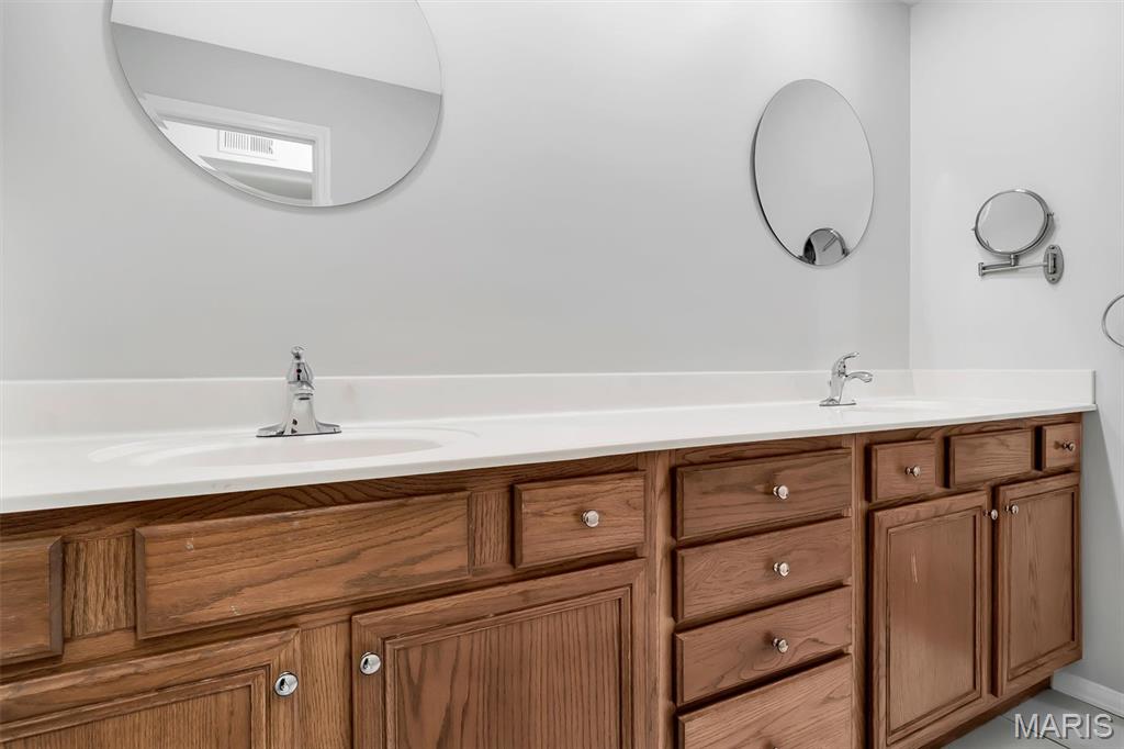 15038 Claymoor Court Unit: 3