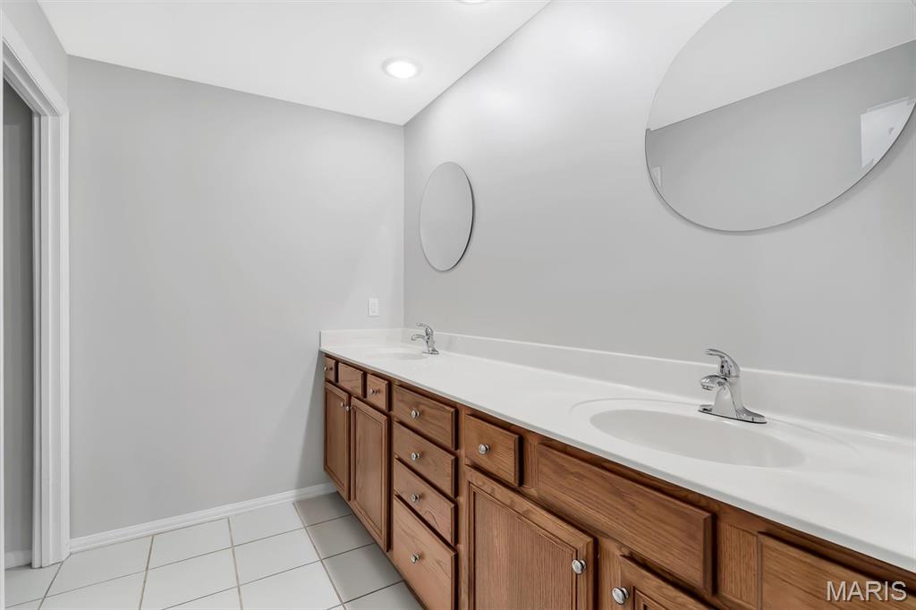 15038 Claymoor Court Unit: 3