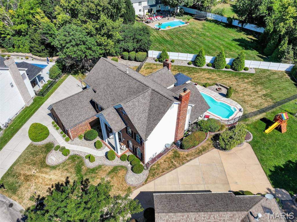 15575 Meadowbrook Circle Lane