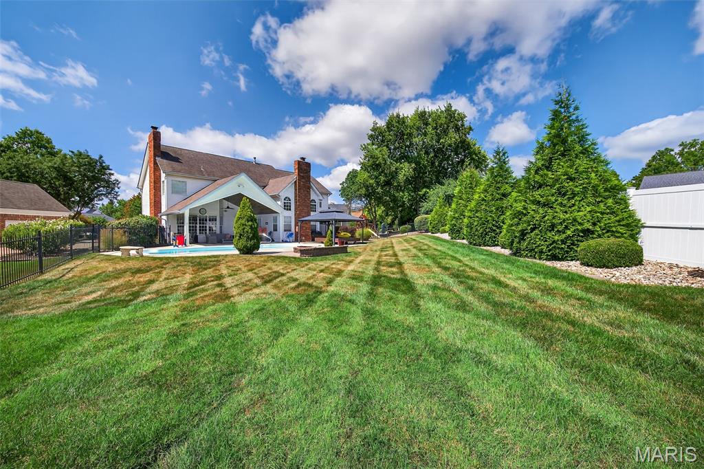 15575 Meadowbrook Circle Lane