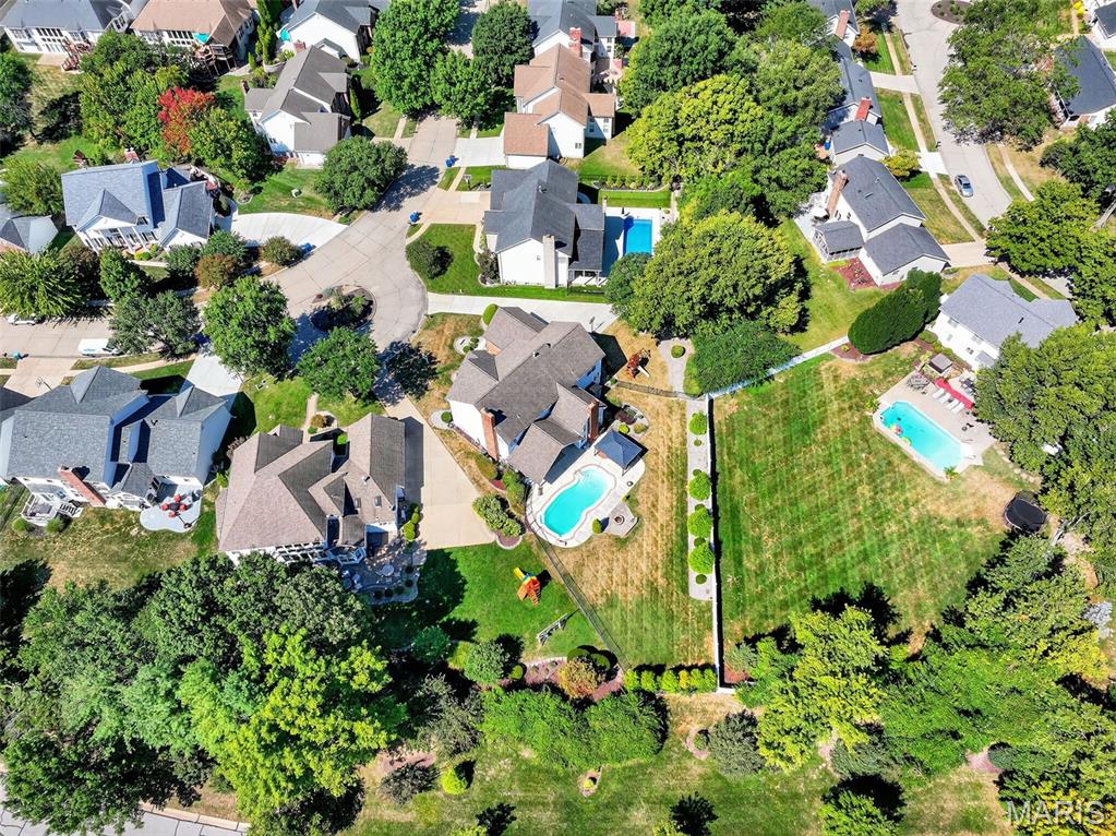 15575 Meadowbrook Circle Lane