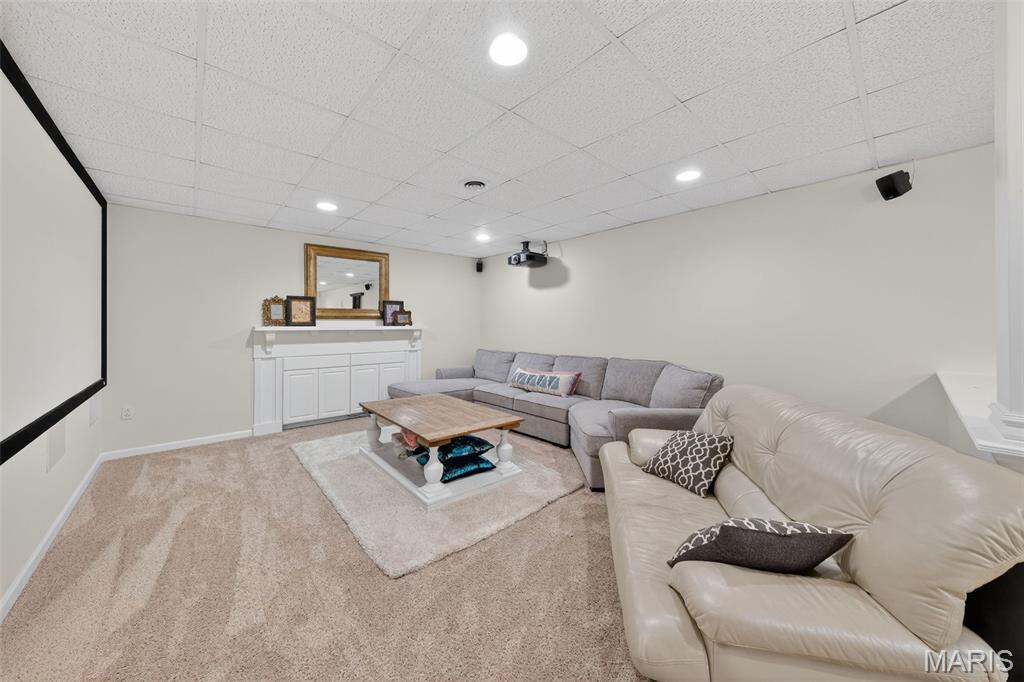 15575 Meadowbrook Circle Lane