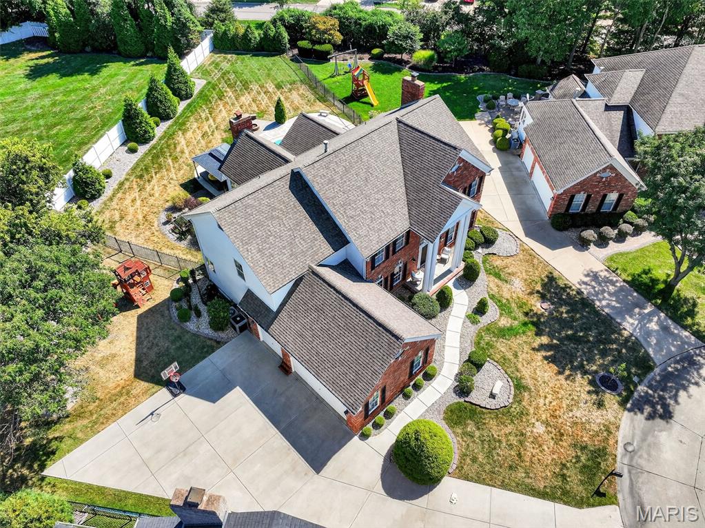 15575 Meadowbrook Circle Lane
