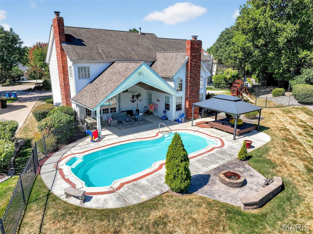 15575 Meadowbrook Circle Lane