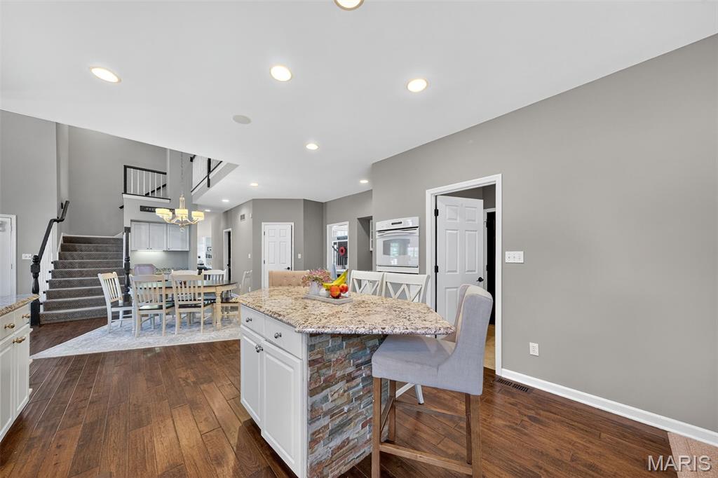 15575 Meadowbrook Circle Lane