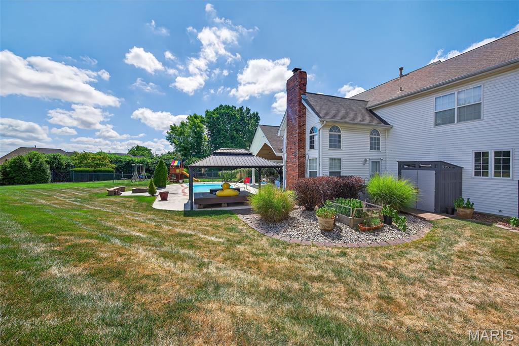 15575 Meadowbrook Circle Lane