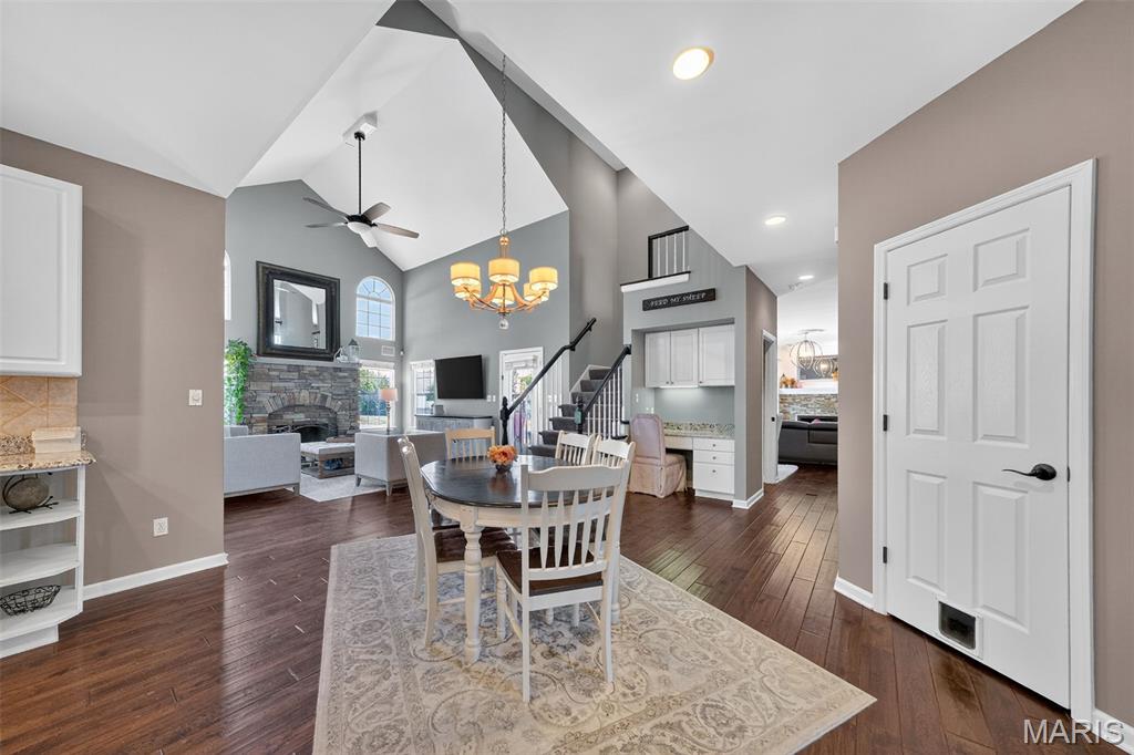 15575 Meadowbrook Circle Lane