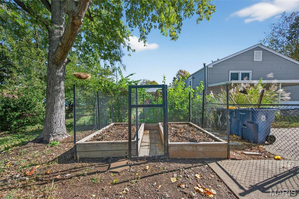 10311 Saint Katherine Lane