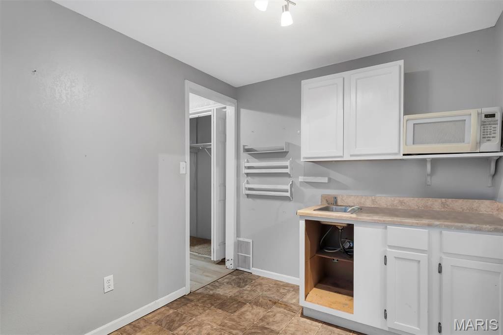 126 Breezy Meadow Lane