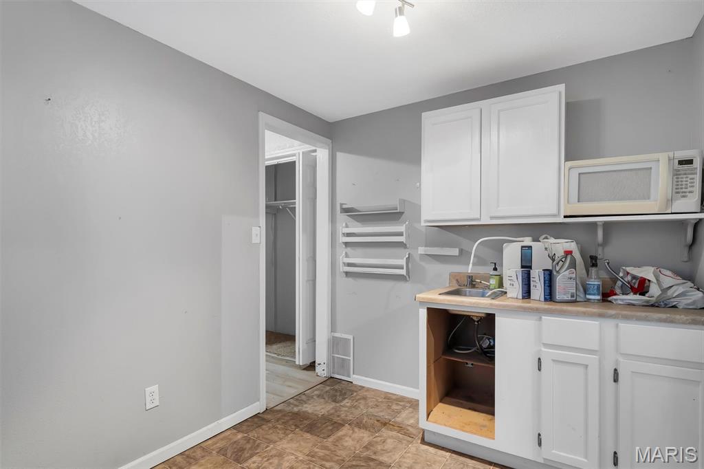 126 Breezy Meadow Lane