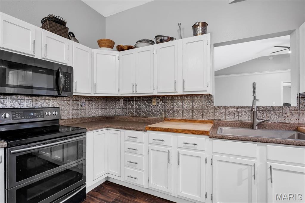 126 Breezy Meadow Lane