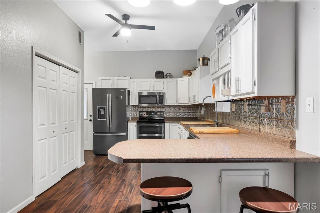 126 Breezy Meadow Lane