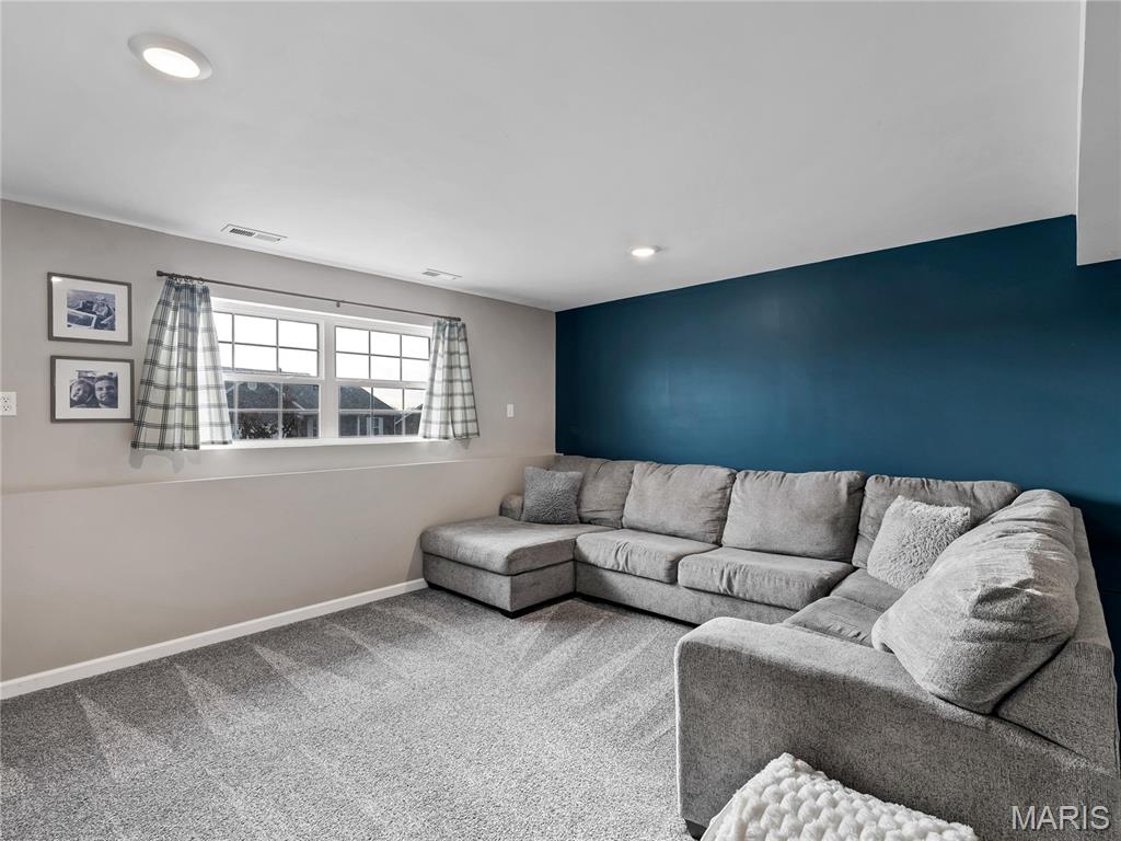 555 Mulligan Court