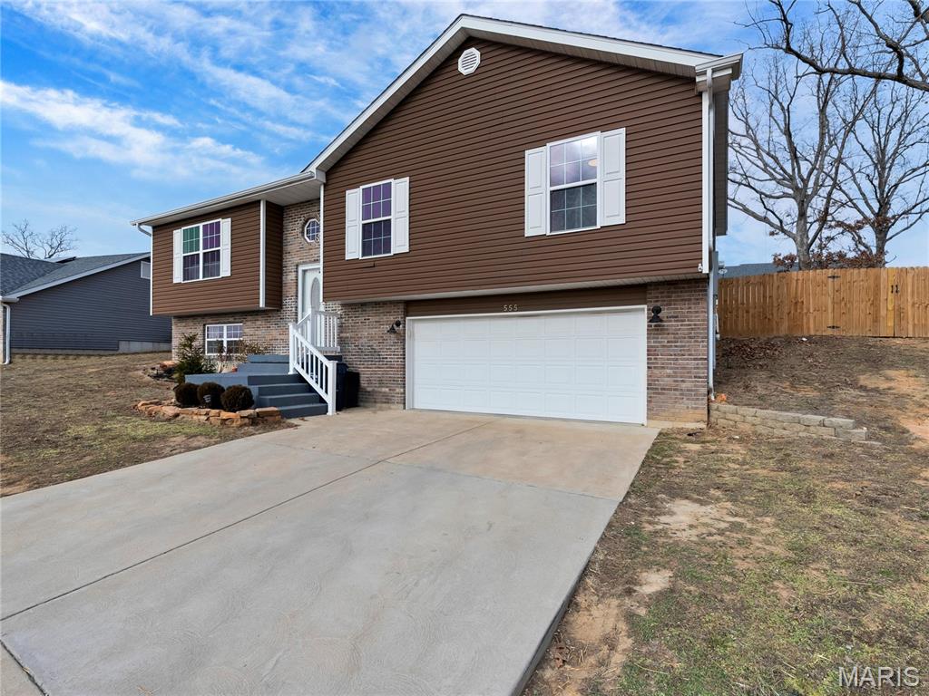 555 Mulligan Court