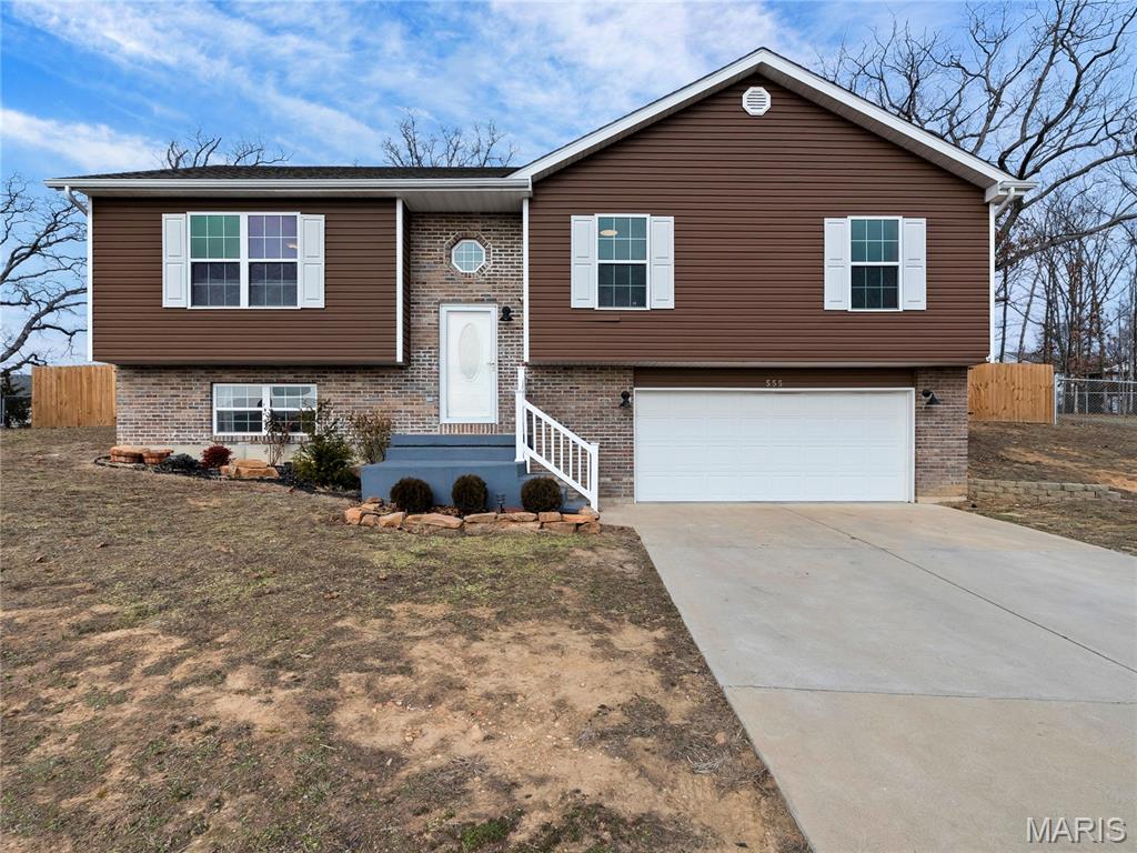 555 Mulligan Court