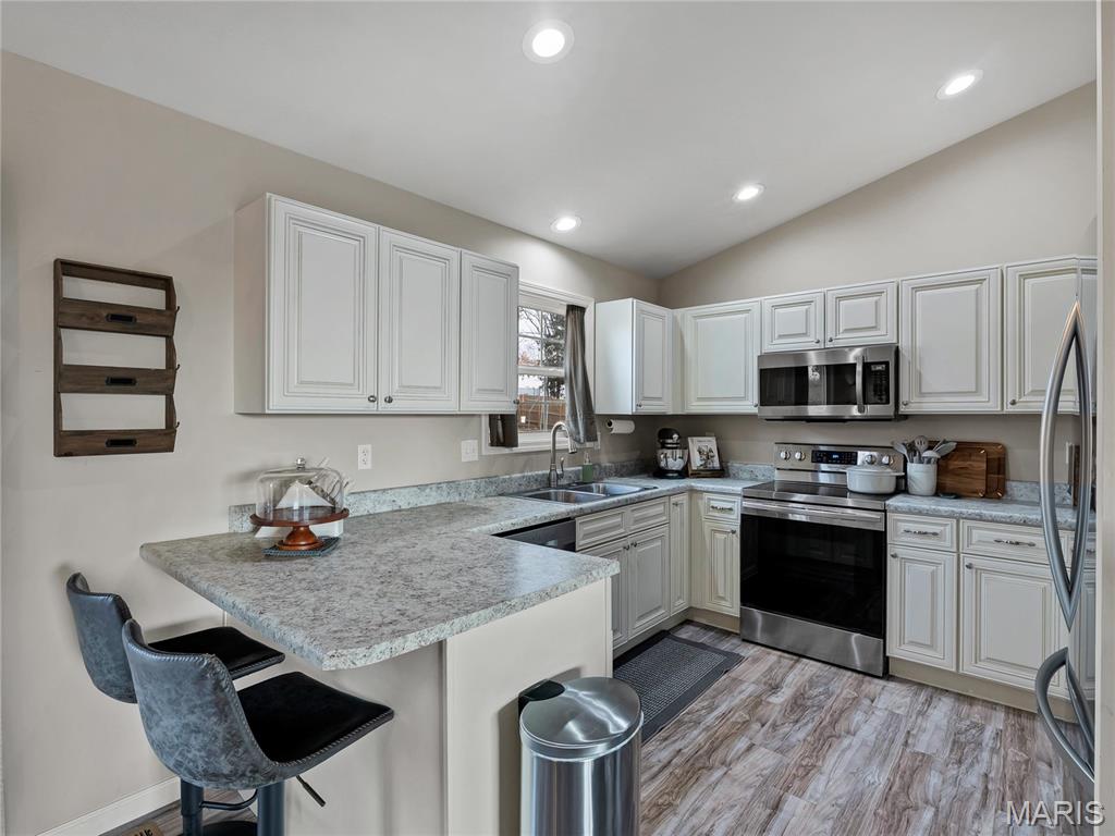 555 Mulligan Court
