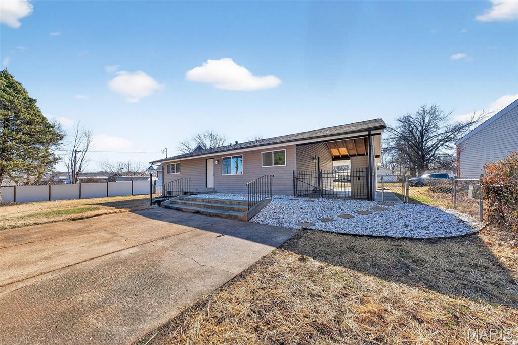 1585 Pepperhill Drive