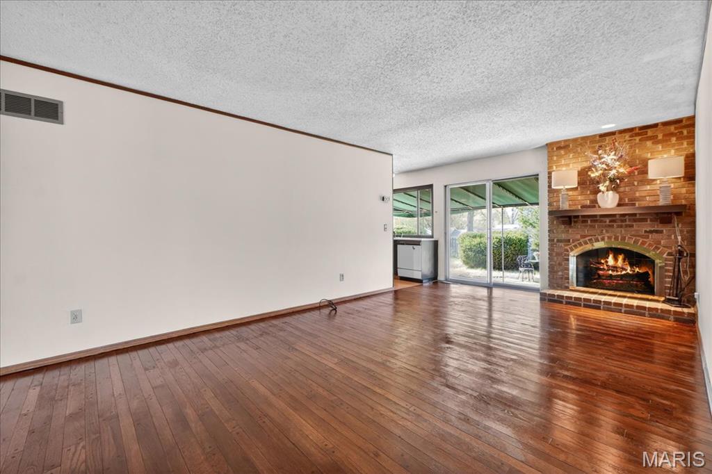 15233 Country Ridge Drive