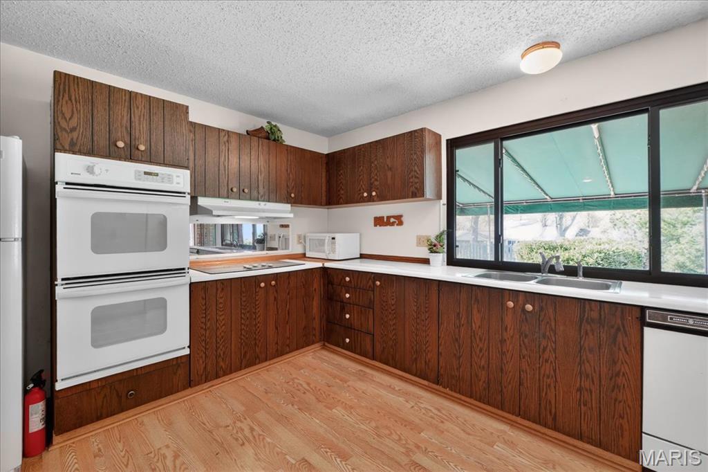 15233 Country Ridge Drive