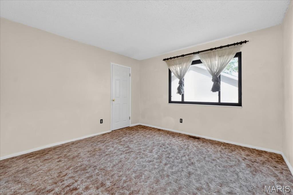 15233 Country Ridge Drive