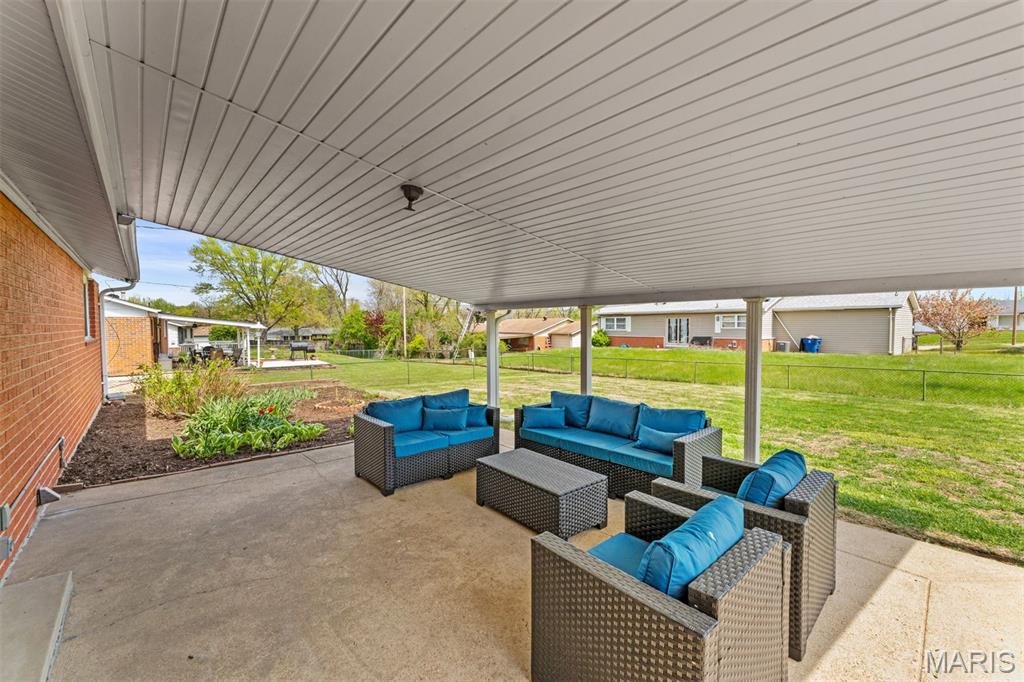 2738 Westminster Drive
