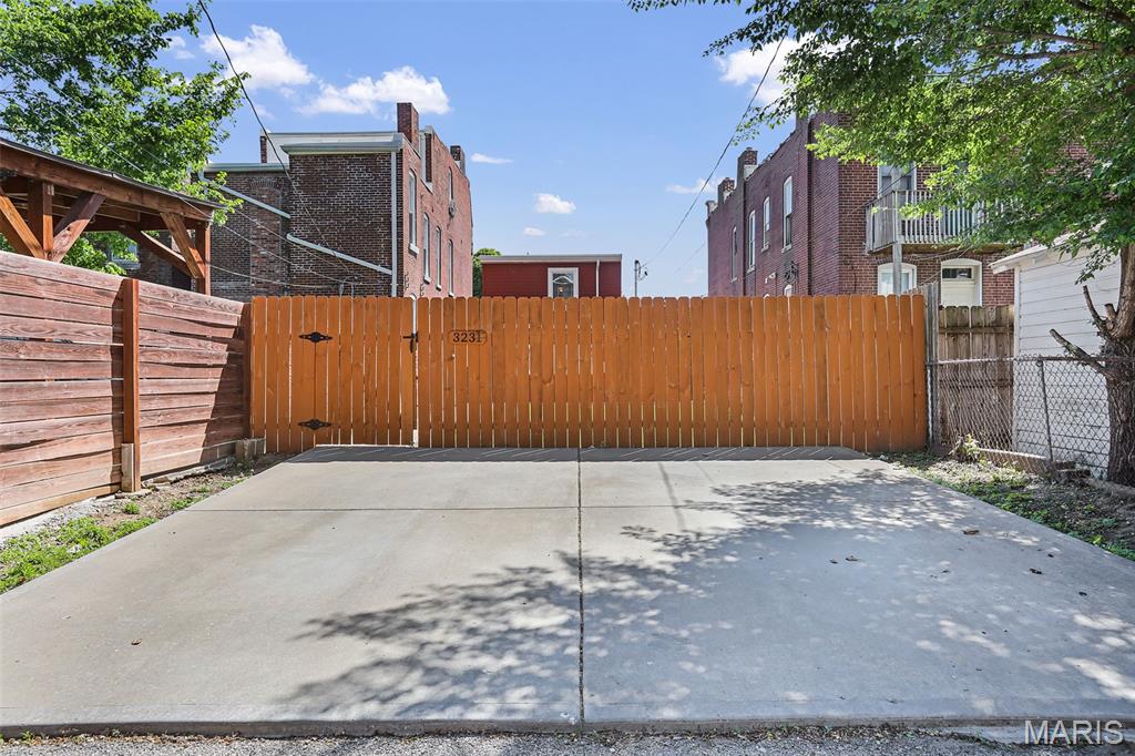 3231 Ohio Avenue