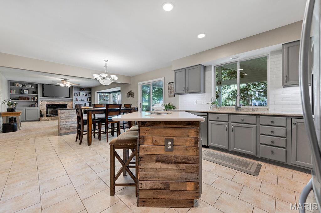 953 Cottontail Lane