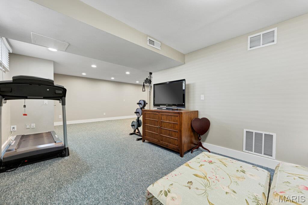 953 Cottontail Lane