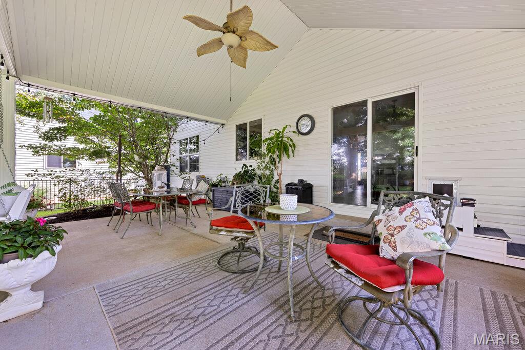 953 Cottontail Lane