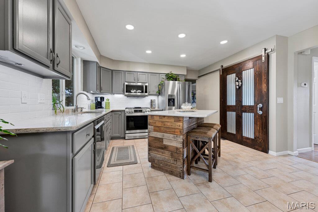 953 Cottontail Lane