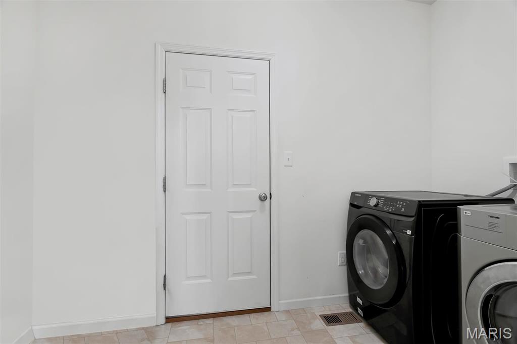 2088 Maryland Oaks Circle