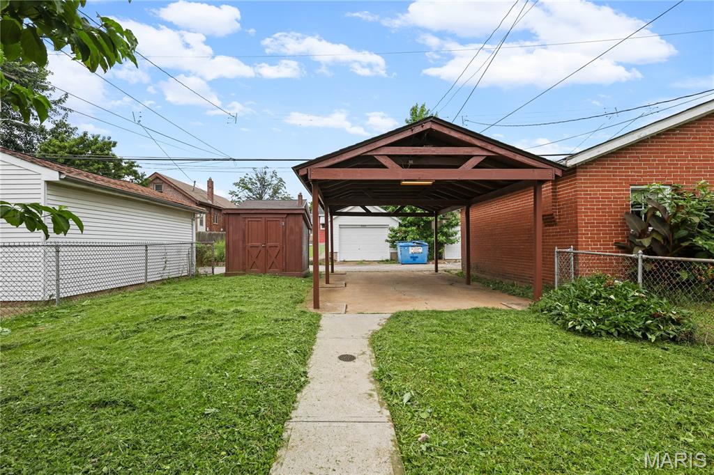 5223 Schollmeyer Avenue