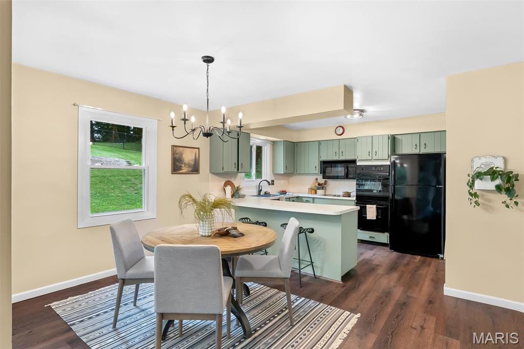 3837 Fleur Du Bois Drive