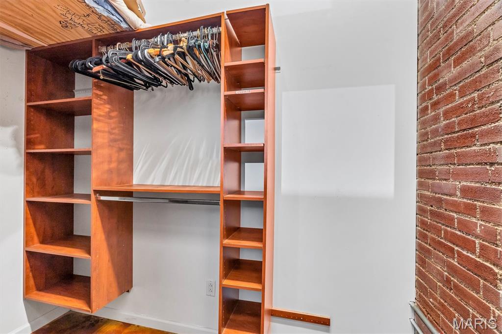 1511 Locust Street Unit: 610