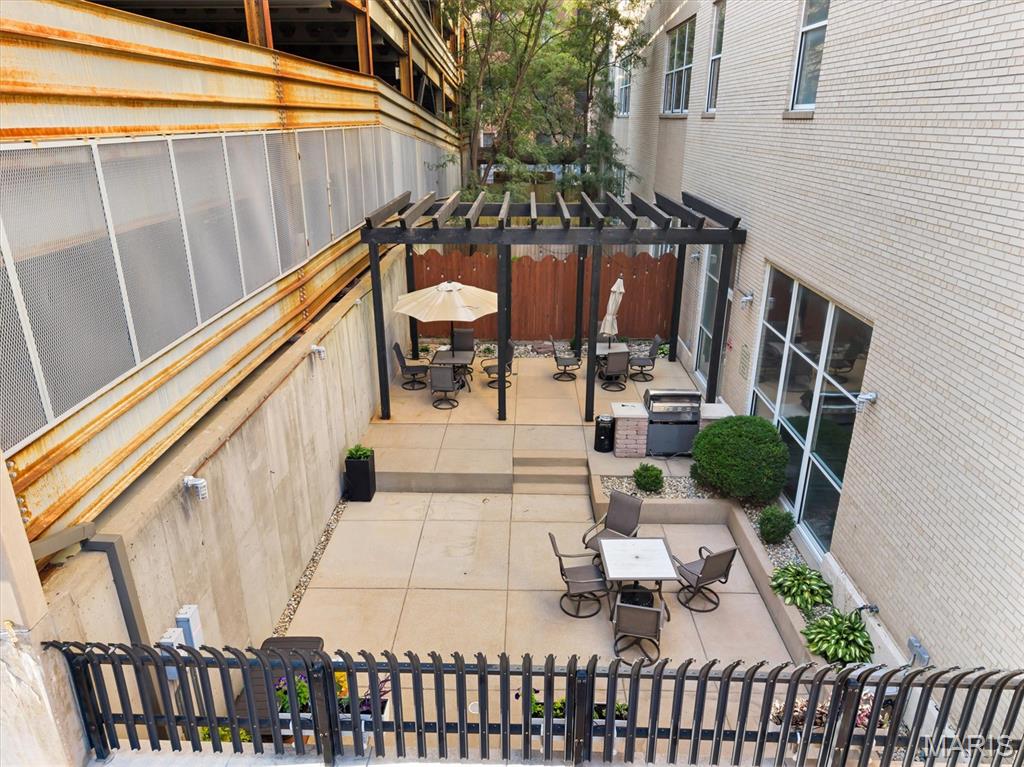 1511 Locust Street Unit: 610