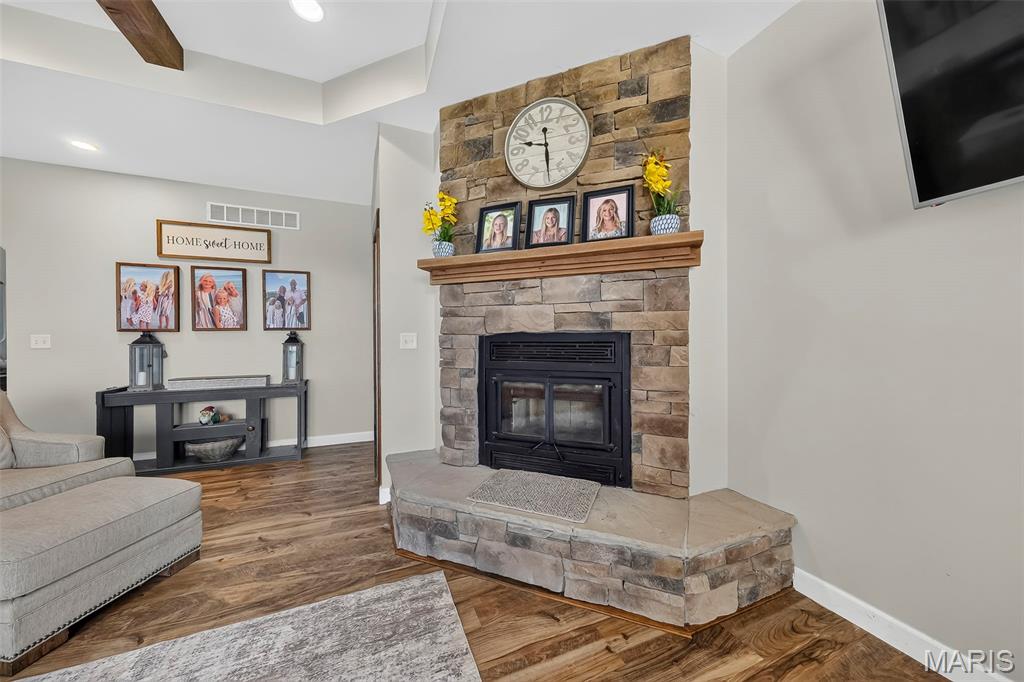 2 Condor Ridge Court