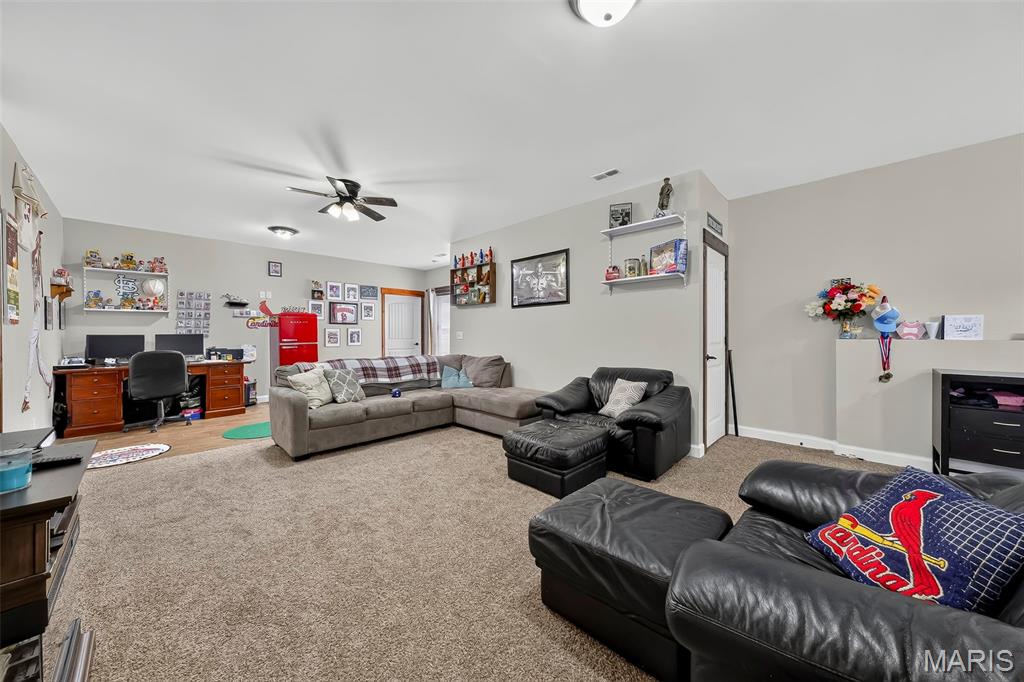 2 Condor Ridge Court