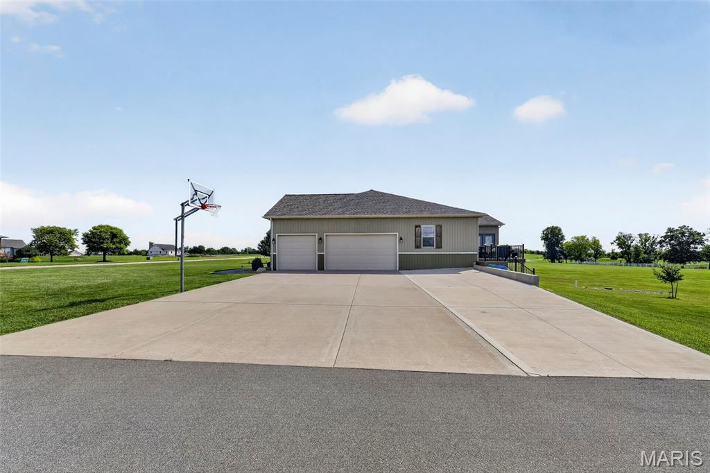 2 Condor Ridge Court