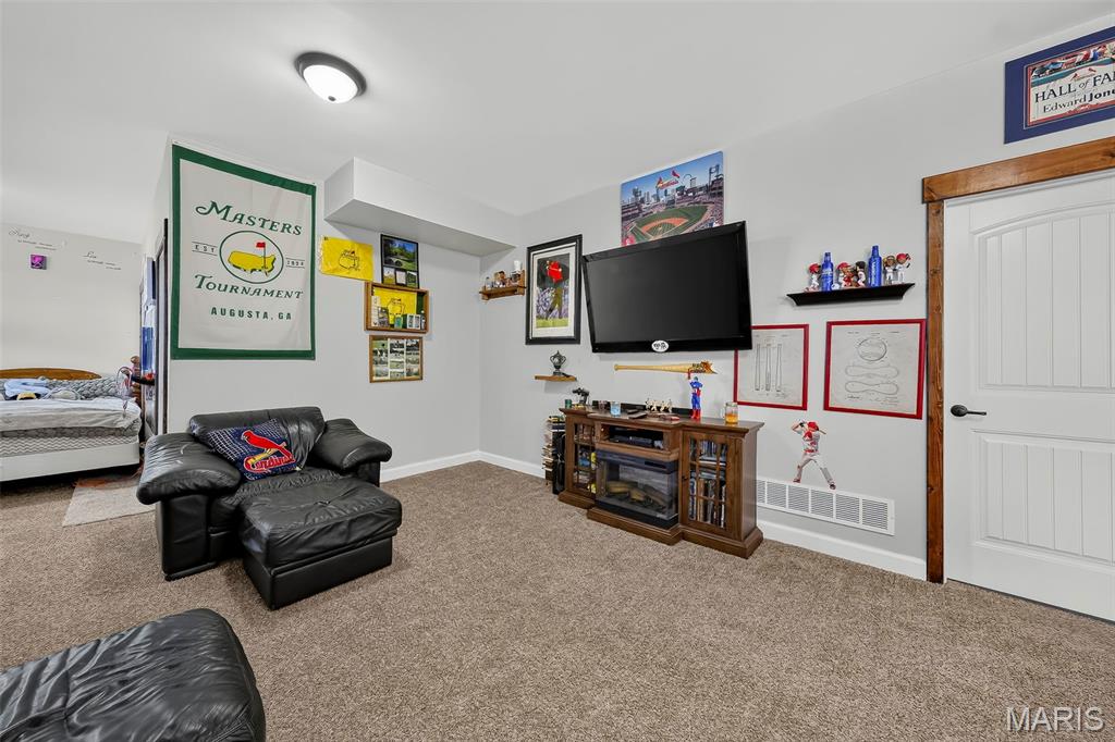2 Condor Ridge Court