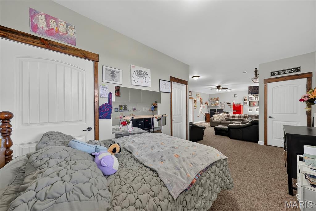 2 Condor Ridge Court