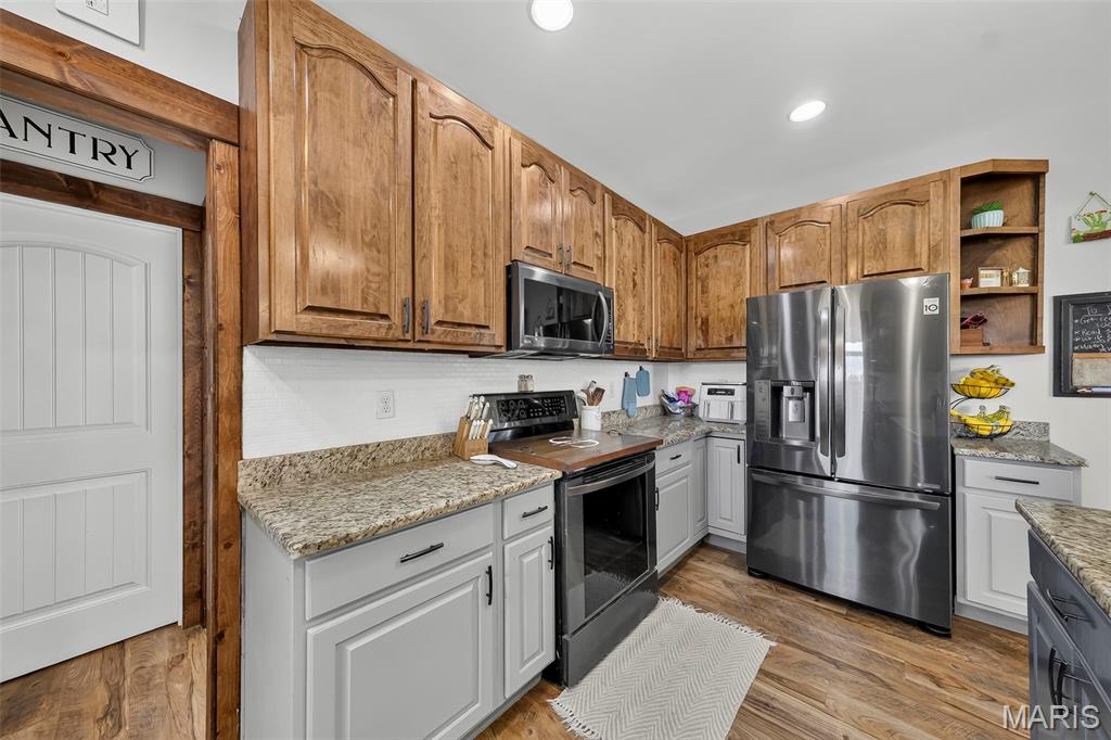 2 Condor Ridge Court