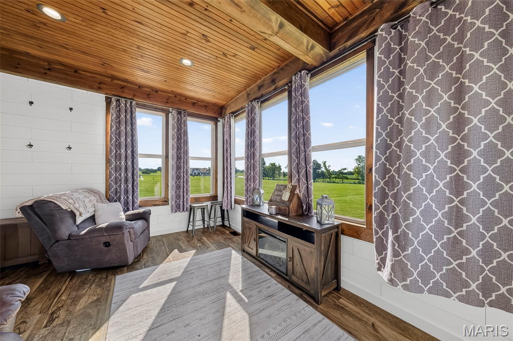 2 Condor Ridge Court