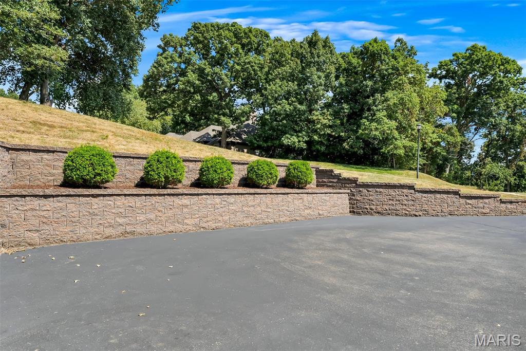 1415 Haarman Oak Drive