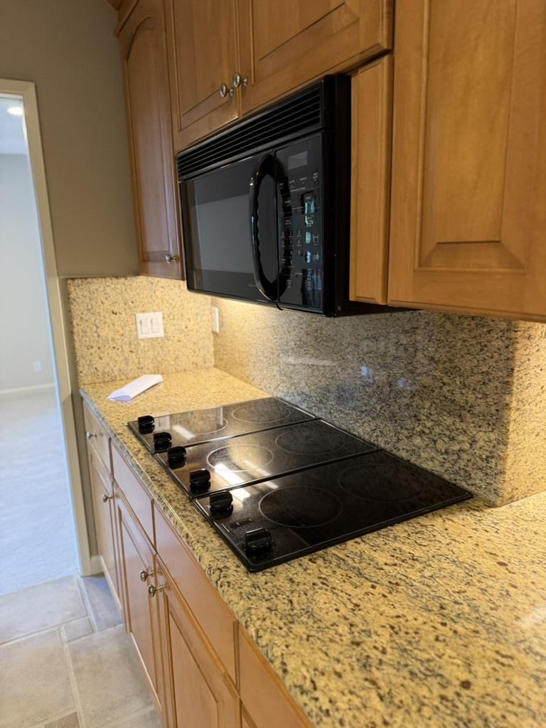 2439 Sharon Oaks Drive